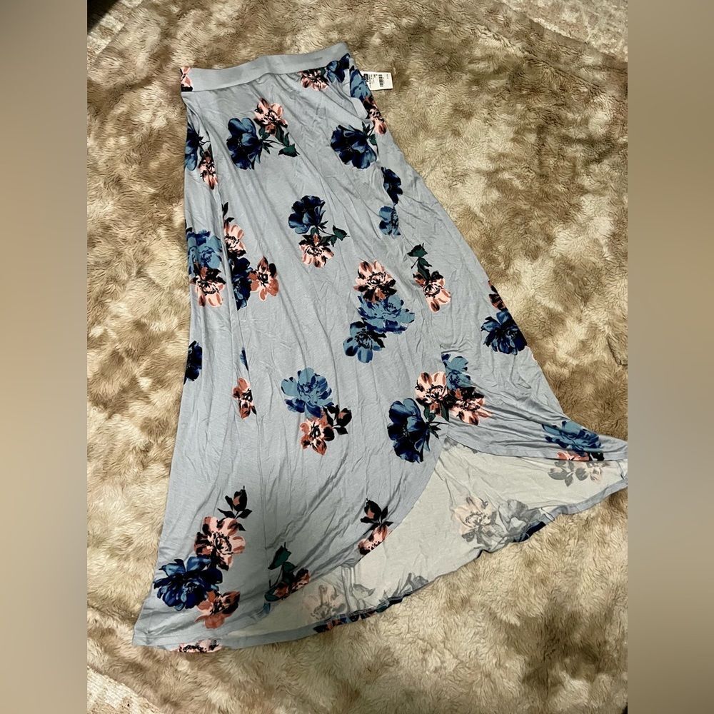 NWT Charlotte Russe Skirt